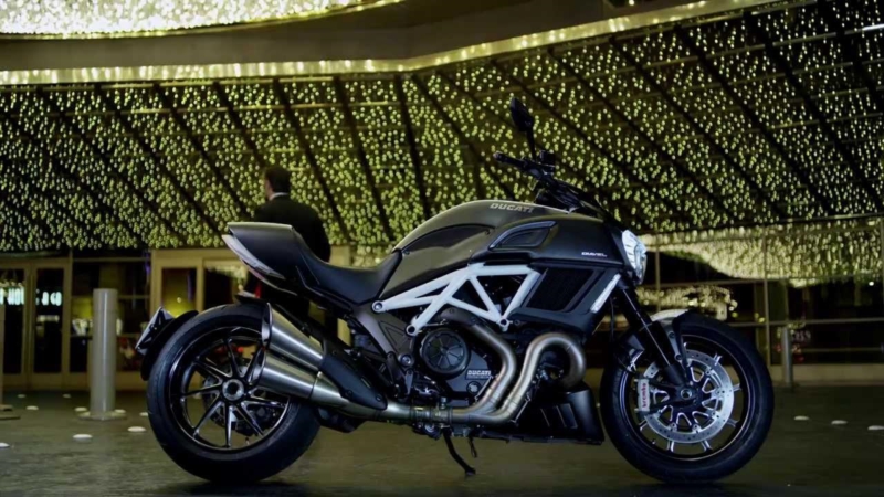 Ducati Diavel