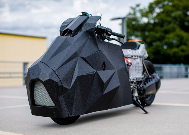 1366 2000 1 e1504363872309