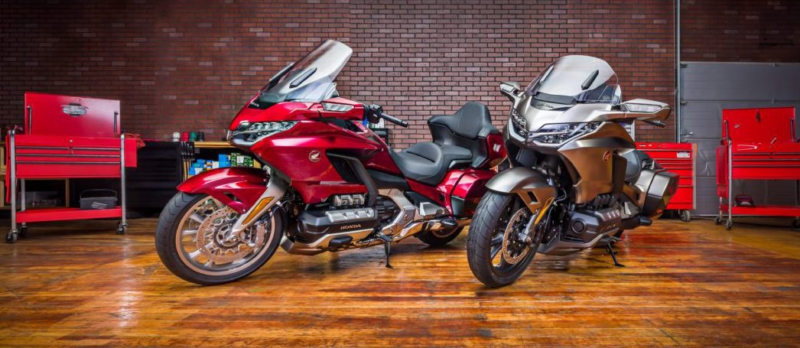 115612 2018 GL1800 Gold Wing e1509112247136