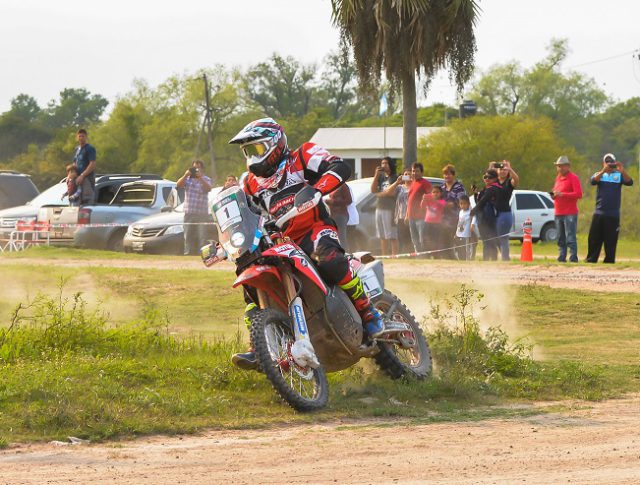 Kevin Benavides Campeon motos accion