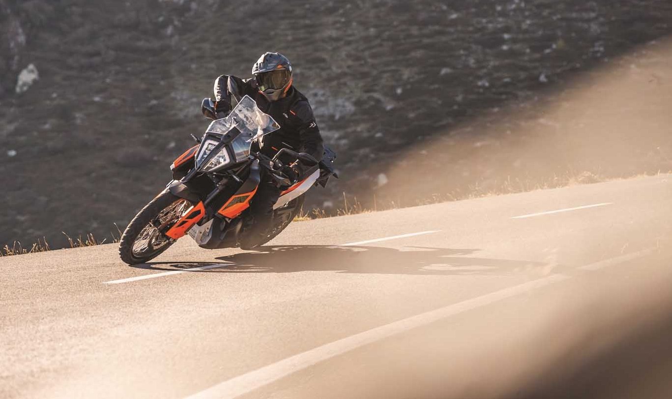 ktm 790 adventure slider 1