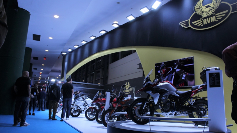 rvm salon moto 4