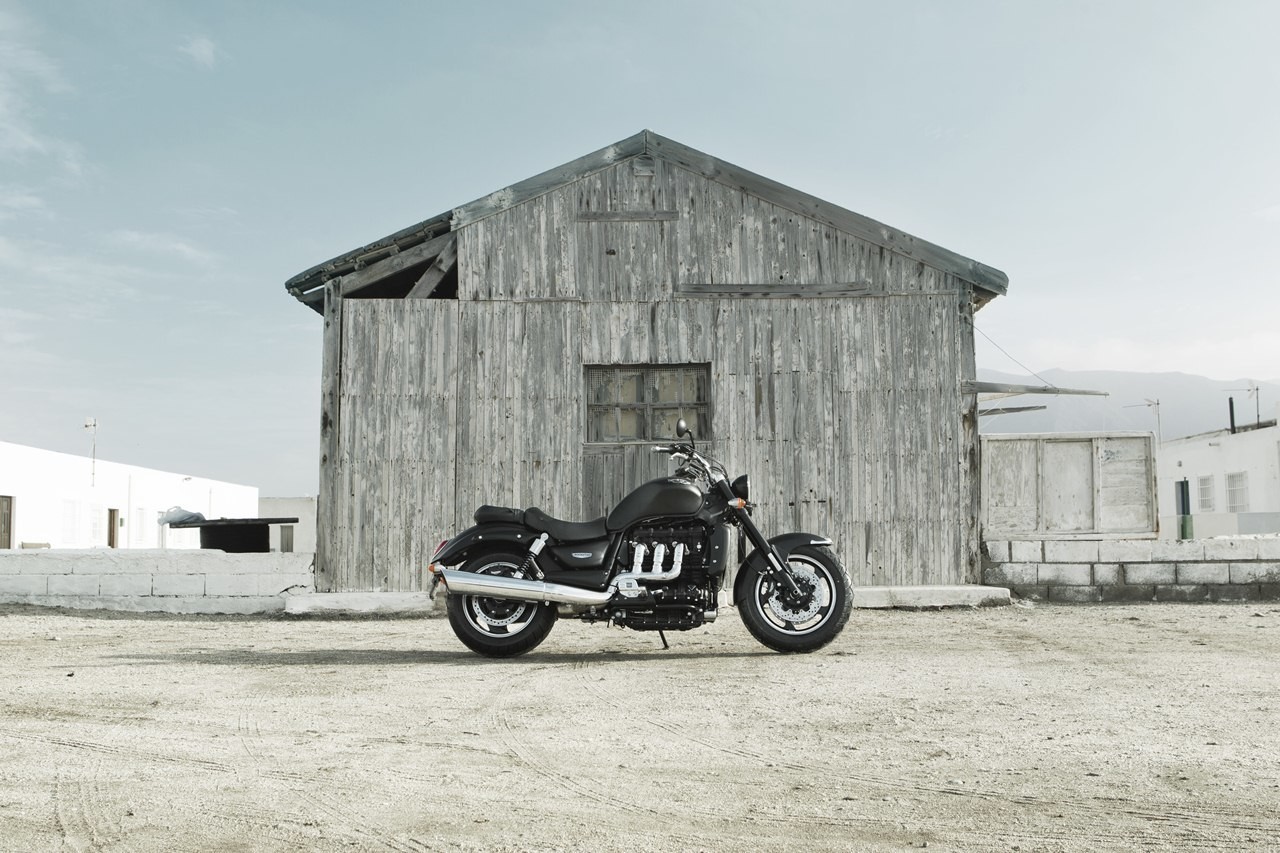triumph rocket iii 1