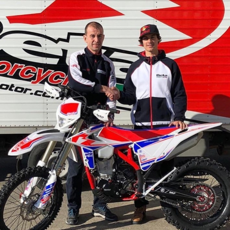 51953785 10155755135592610 8079810752044597248 n