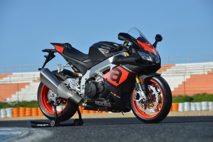 aprilia rsv4 rr