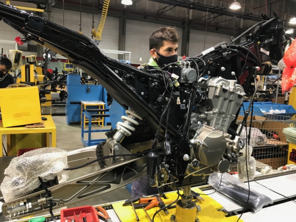 Beta comenzará a ensamblar las Zontes en Buenos Aires