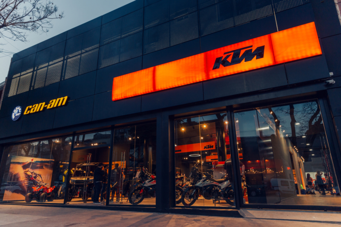 Lemamotor abrió un nuevo concesionario KTM y Can Am en Buenos Aires