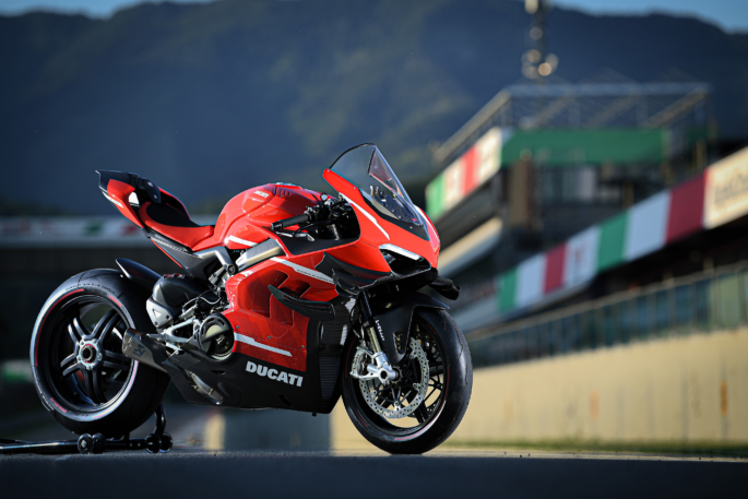 Salón virtual: un recorrido por las novedades 2021 7 Ducati Superleggera V4 2021