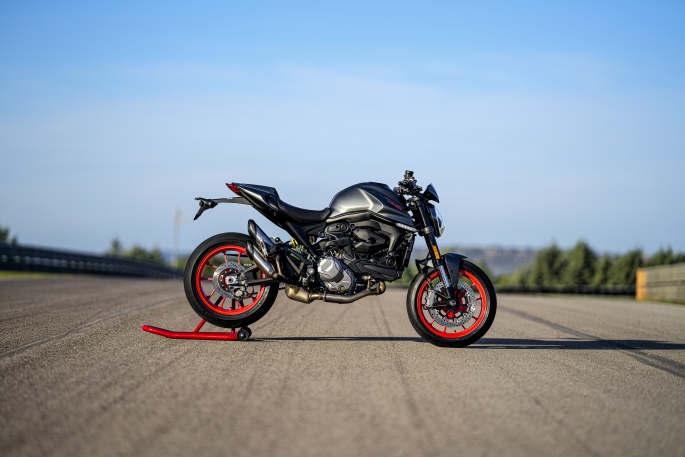 Ducati Monster 2021