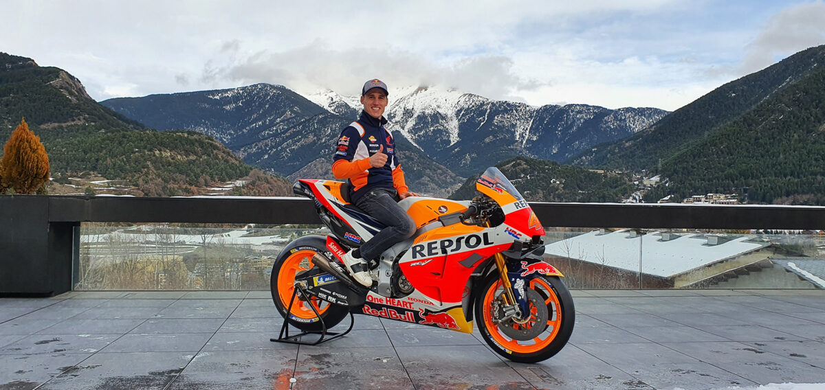 Pol Espargaró recibió en su casa la Honda RC213V