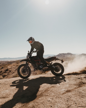 Ducati Desert Sled Fasthouse: una nueva Scrambler de edición limitada