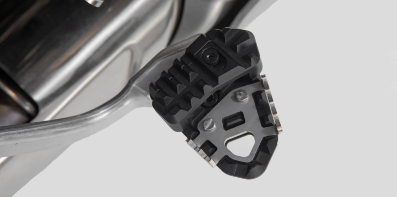 SW Motech presentó nuevos extensores de pedal de freno