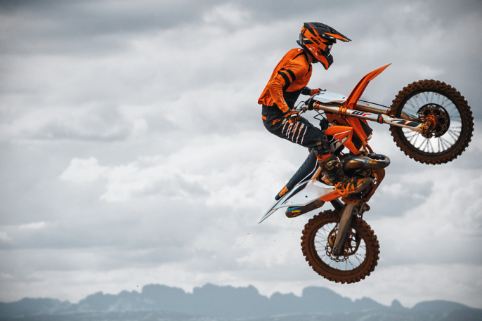 KTM actualizó su gama de Motocross para el 2022