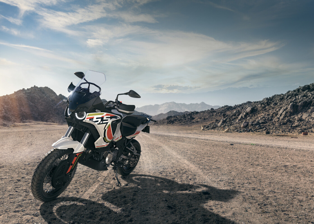 MV Agusta Lucky Explorer 5.5: puro espíritu dakariano