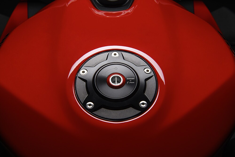 Nuevos accesorios Ducati Performance para la Ducati Streetfighter V2