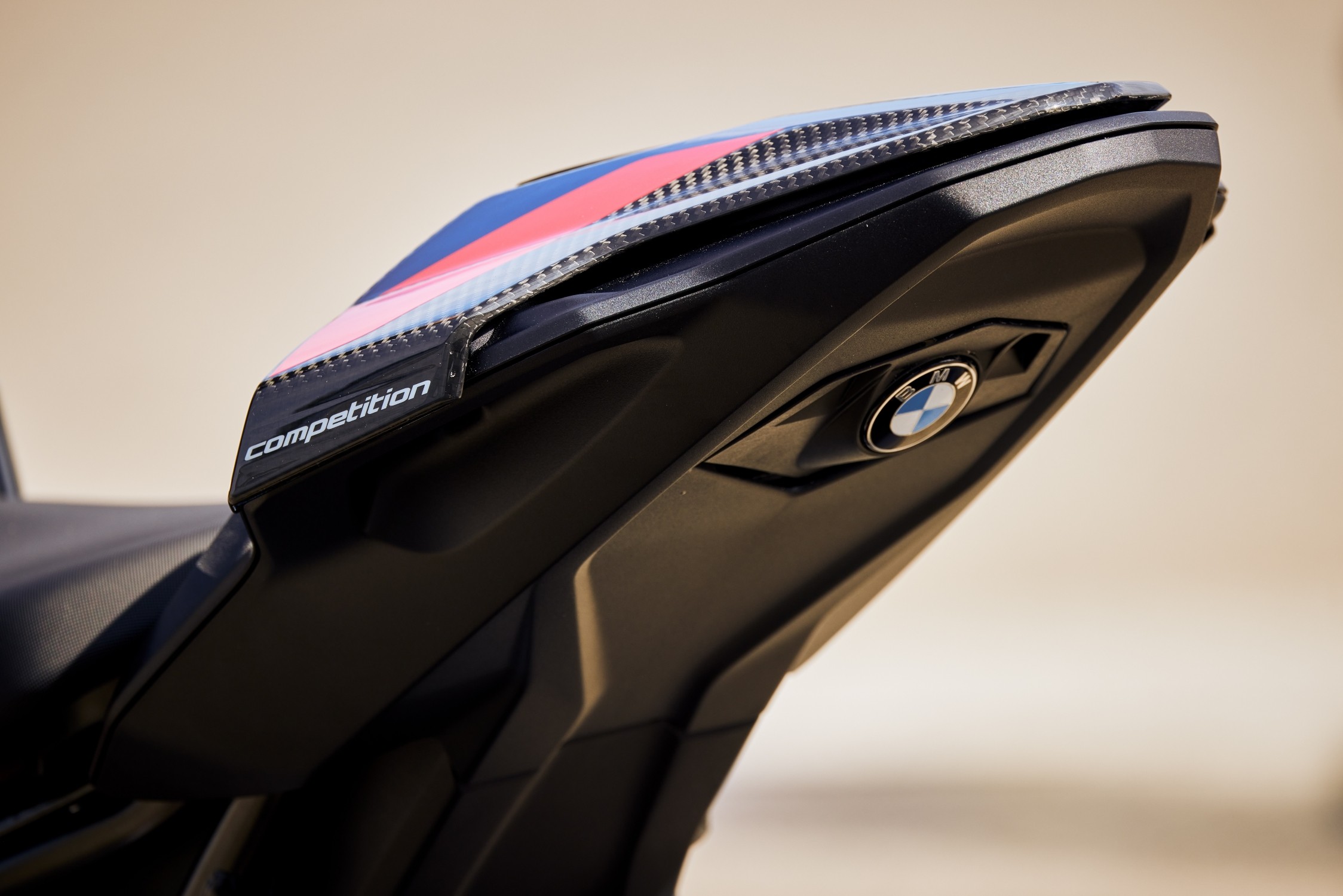 BMW M 1000 RR: la nueva flecha alemana