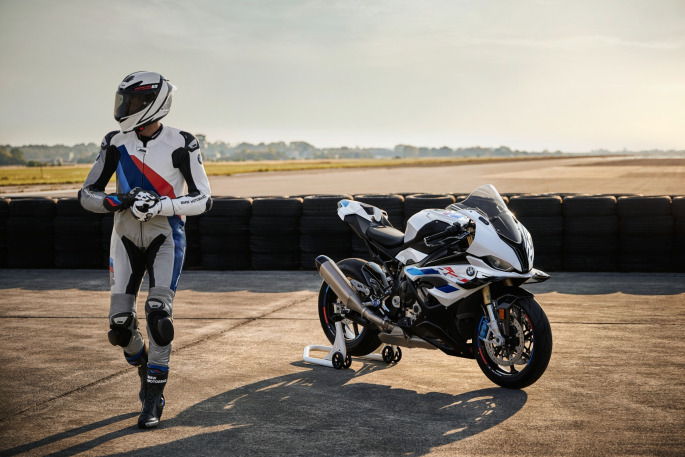 BMW presentó su nueva colección Ride &Style 2023