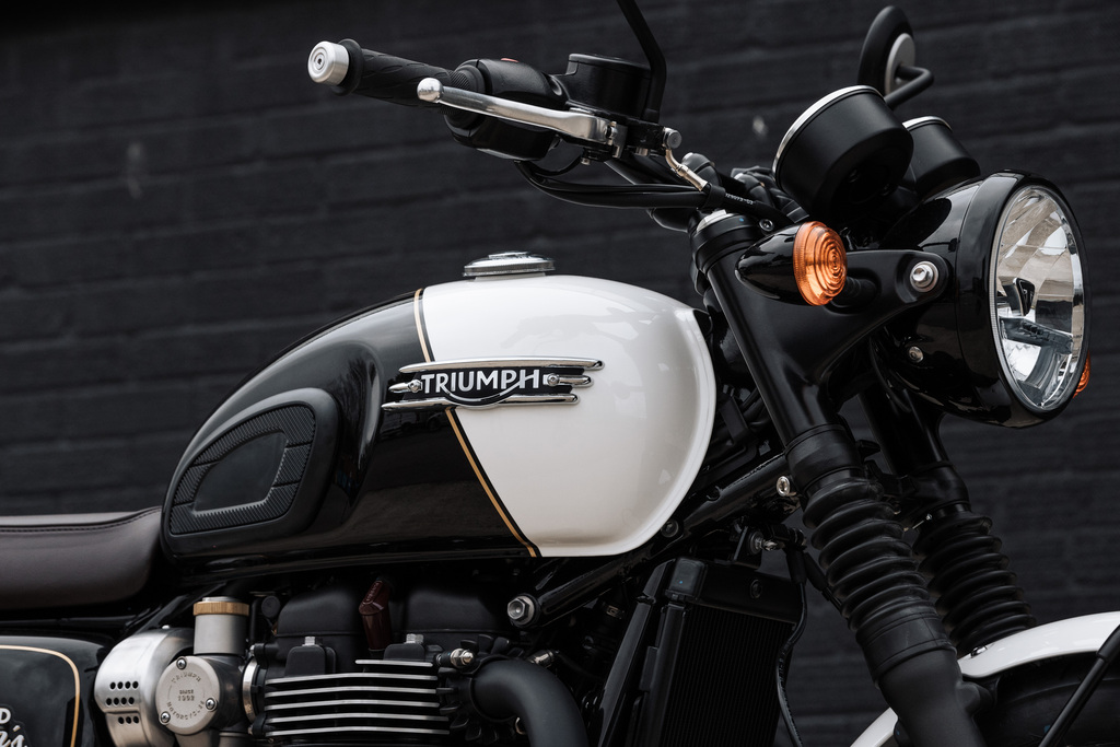 Triumph Bonneville T120 Black DGR: un sello de distinción