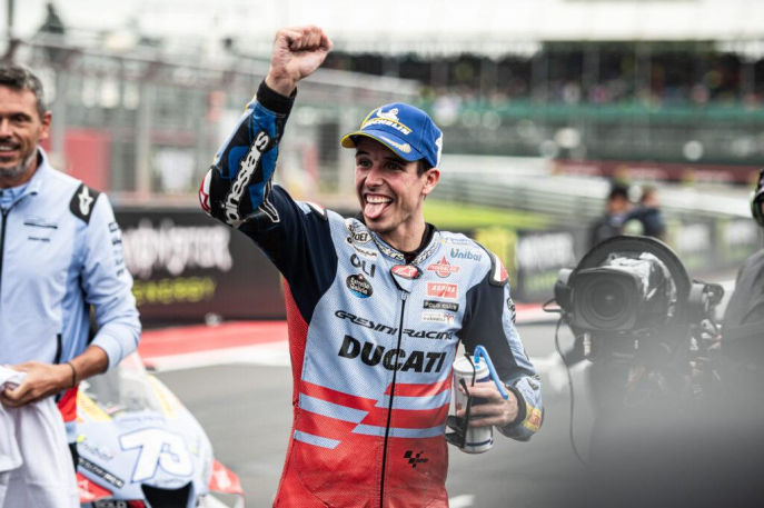 Alex Márquez continuará con Gresini Racing en 2024