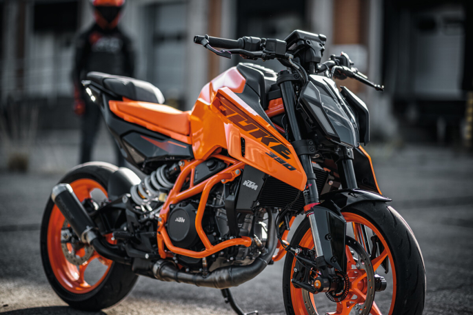 KTM 125 y 390 DUKE 2024: el siguiente gran paso de las naked