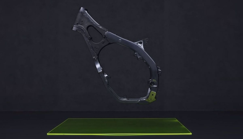 Triumph mostró detalles de su chasis para motocross y enduro