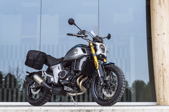 CFMOTO 700 CL-X Adventure: la scrambler asiática llega a la Argentina