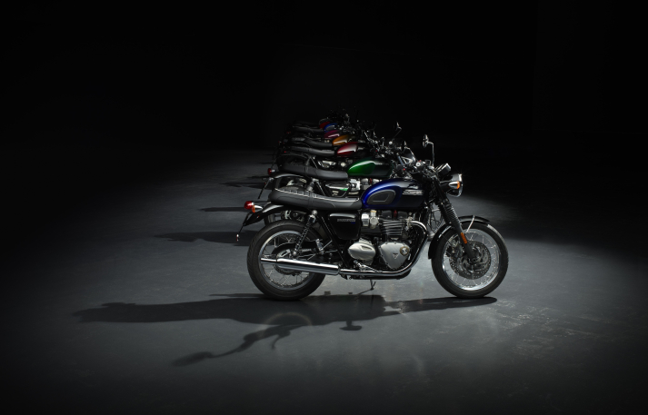 Triumph Stealth Editions: estética nueva para modelos clásicos