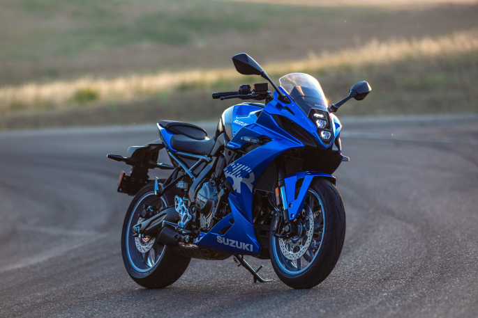 Suzuki GSX-8R: otra gran contendiente deportiva