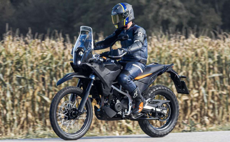 KTM 390 Adventure 2025: la renovación en marcha