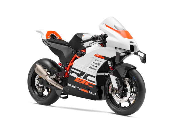 KTM RC 8C 2024: la exclusiva que vuela en la pista