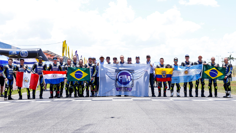 Yamalube R3 bLU cRU Latinoamérica: camino al WSBK