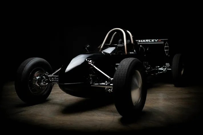 Harley Davidson, ¿incursiona en el mundo de los autos?