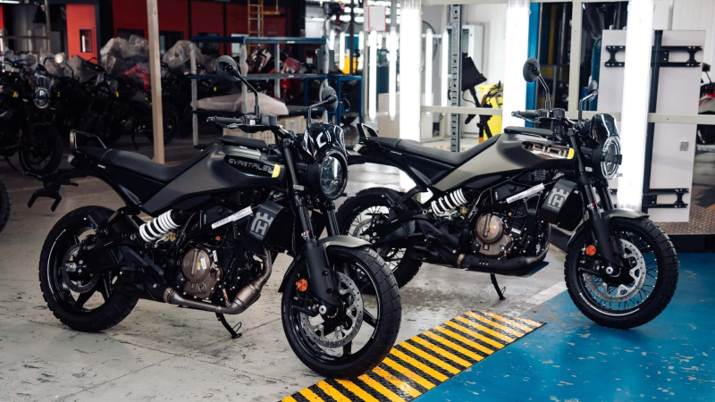 La nueva generación de la Husqvarna Svartpilen arribó a Argentina