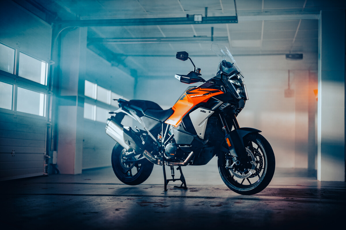 KTM 1390 Super Adventure S EVO: elevando la vara de las maxitrail