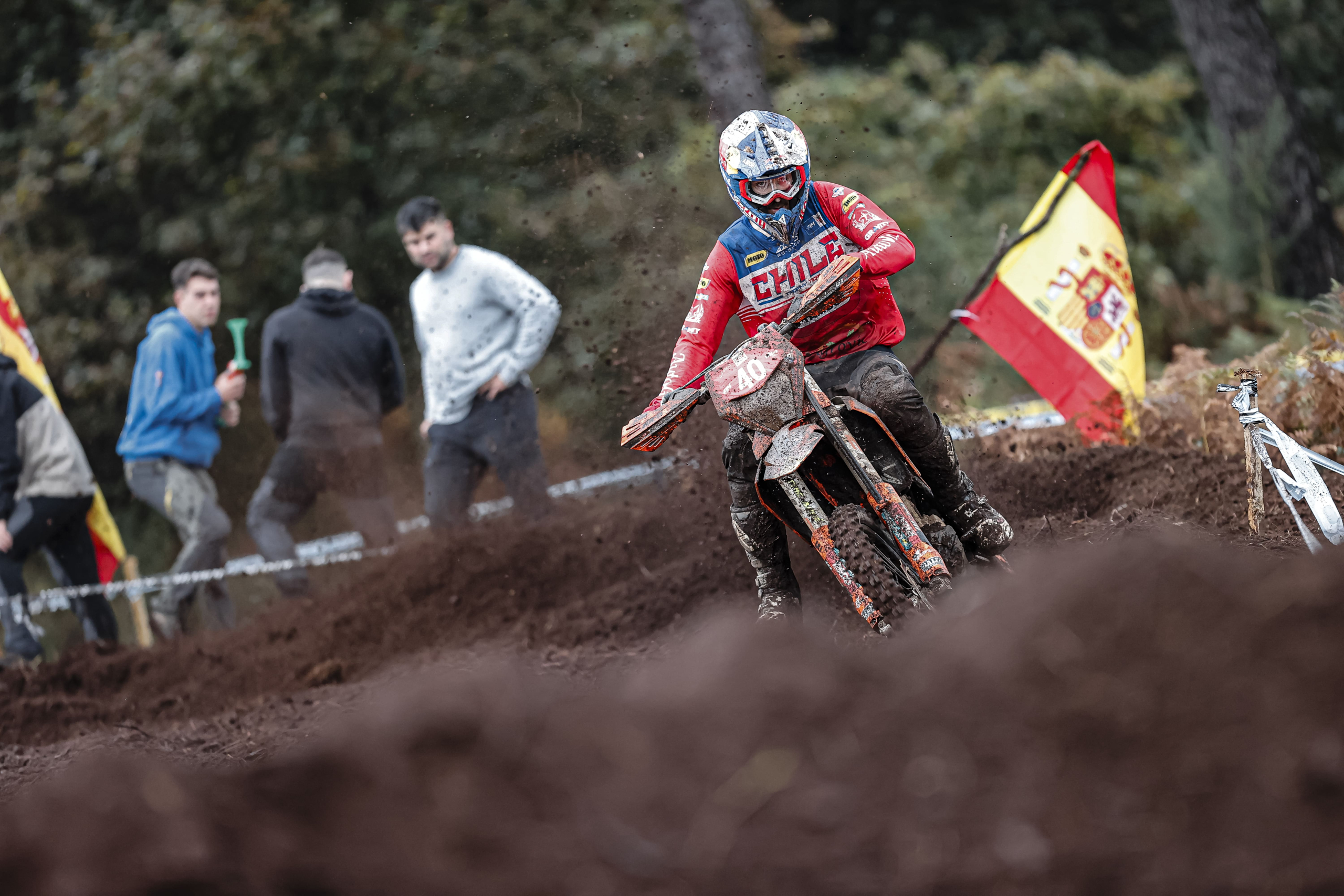 ISDE 2024 día 2: Benja Herrera mantiene a Chile en ritmo