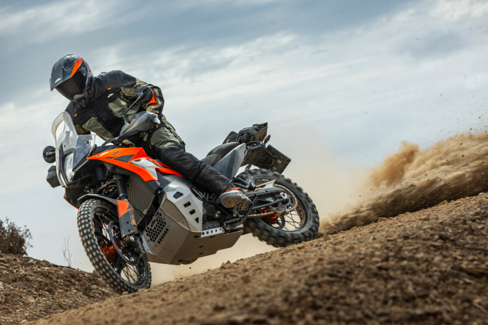 KTM 790 Adventure 2025: mayores y mejores capacidades