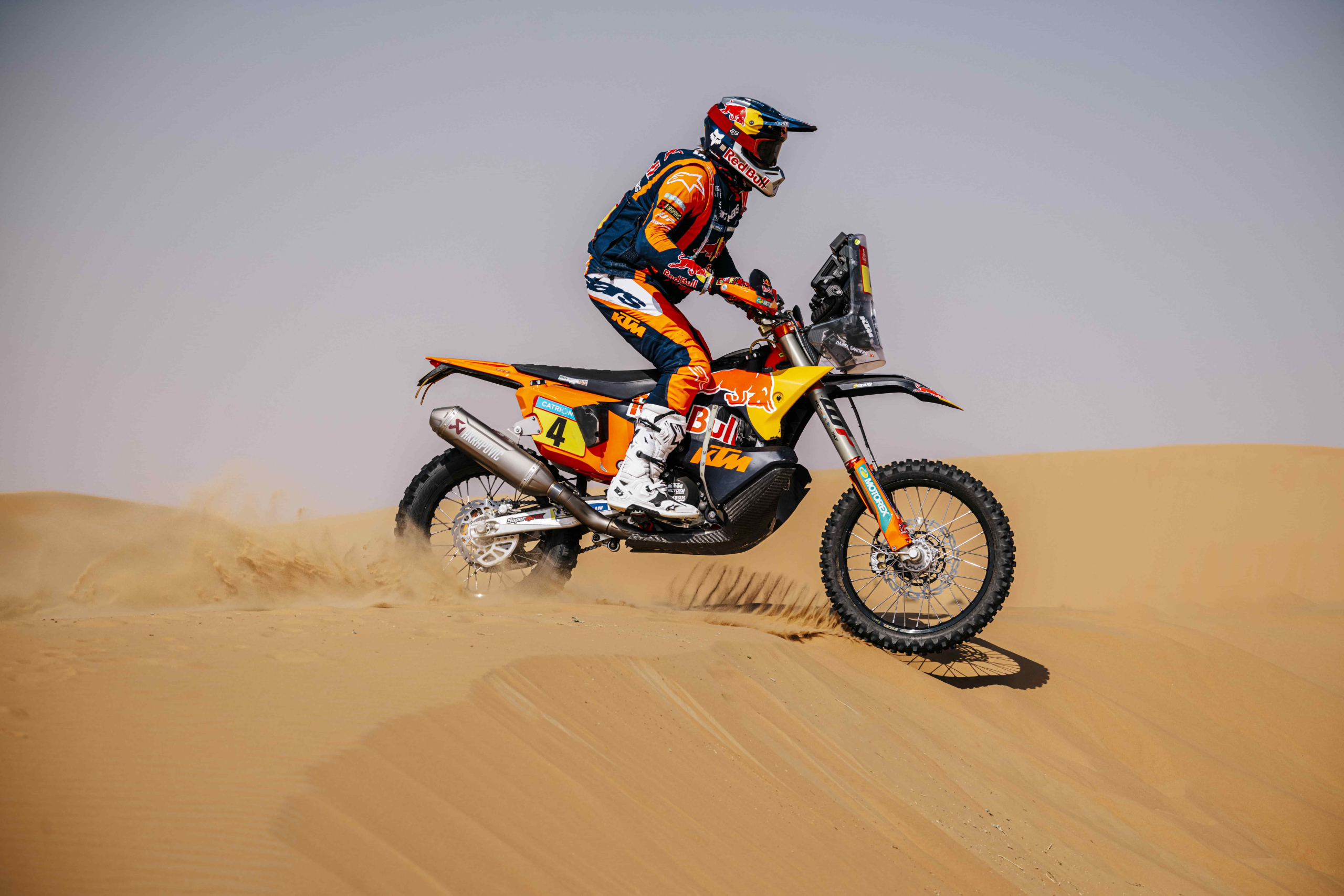 Dakar 2025 Etapa 11: Schareina gana, Sanders cerca de la gloria
