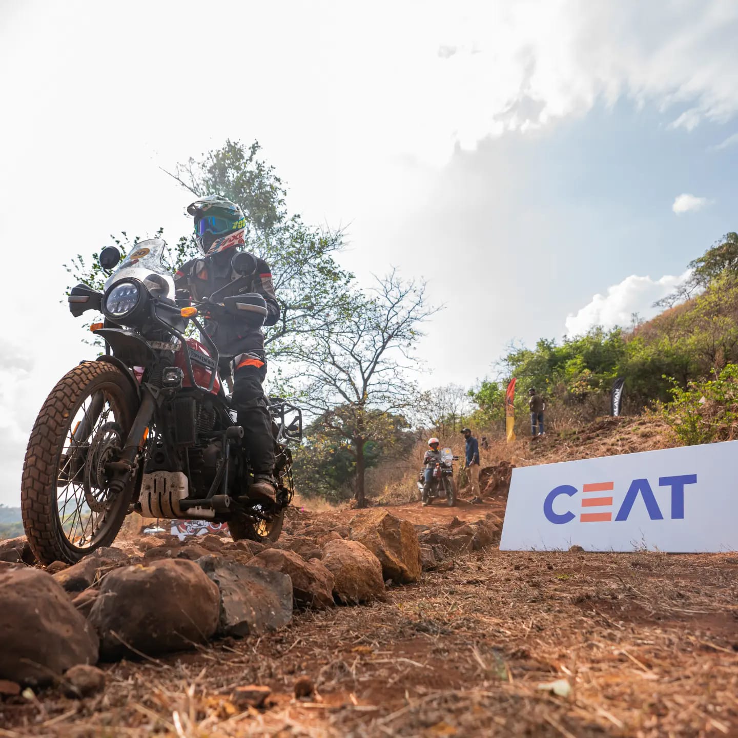 Cuándo cambiar los neumáticos de la moto