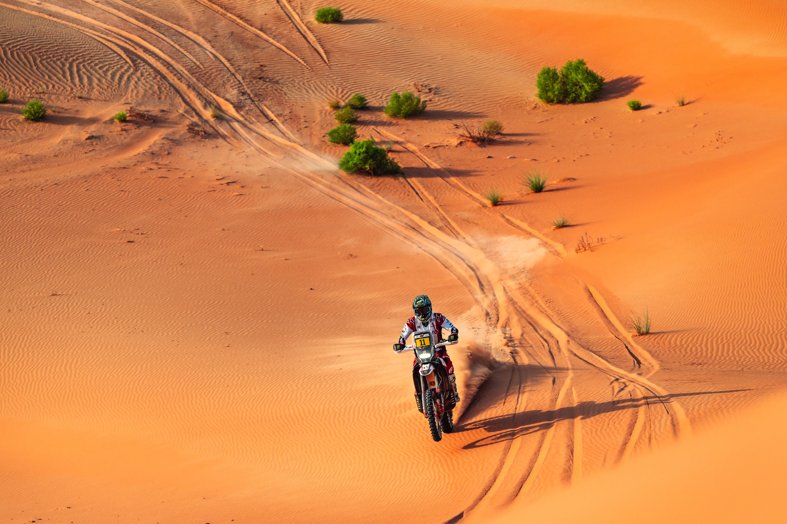 Nacho Cornejo brilla en la etapa 4 del Abu Dhabi Desert Challenge