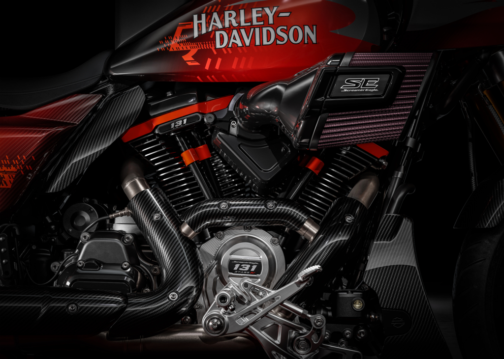 CVO Road Glide RR: la Harley-Davidson más potente de la historia