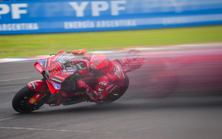 Marc Márquez se lleva la practica en Termas, 'Diggia' sobre el filo