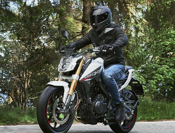 La naked M502N de Morbidelli llegó a Argentina