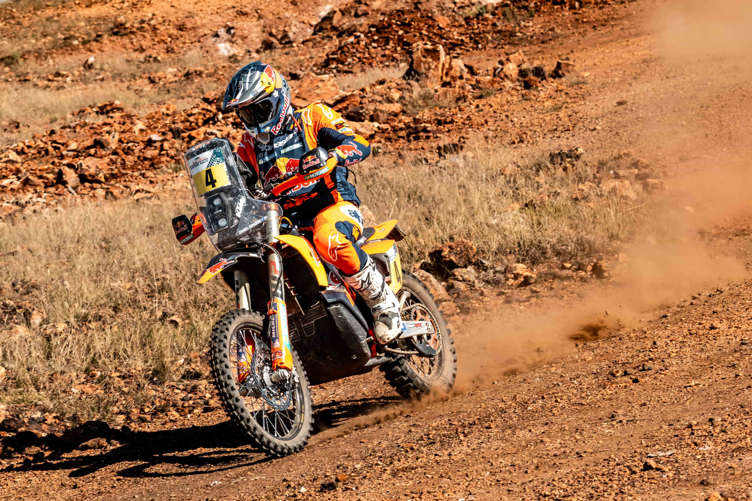 South African Rally Etapa 4: Sanders a un paso del tres al hilo