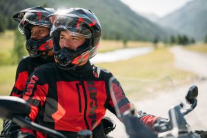 Nueva colección touring de Ducati: ventilación, seguridad y estilo