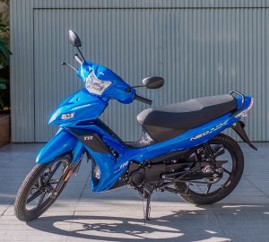 Boom de scooters: llegó la nueva TVS Neo NX CBS