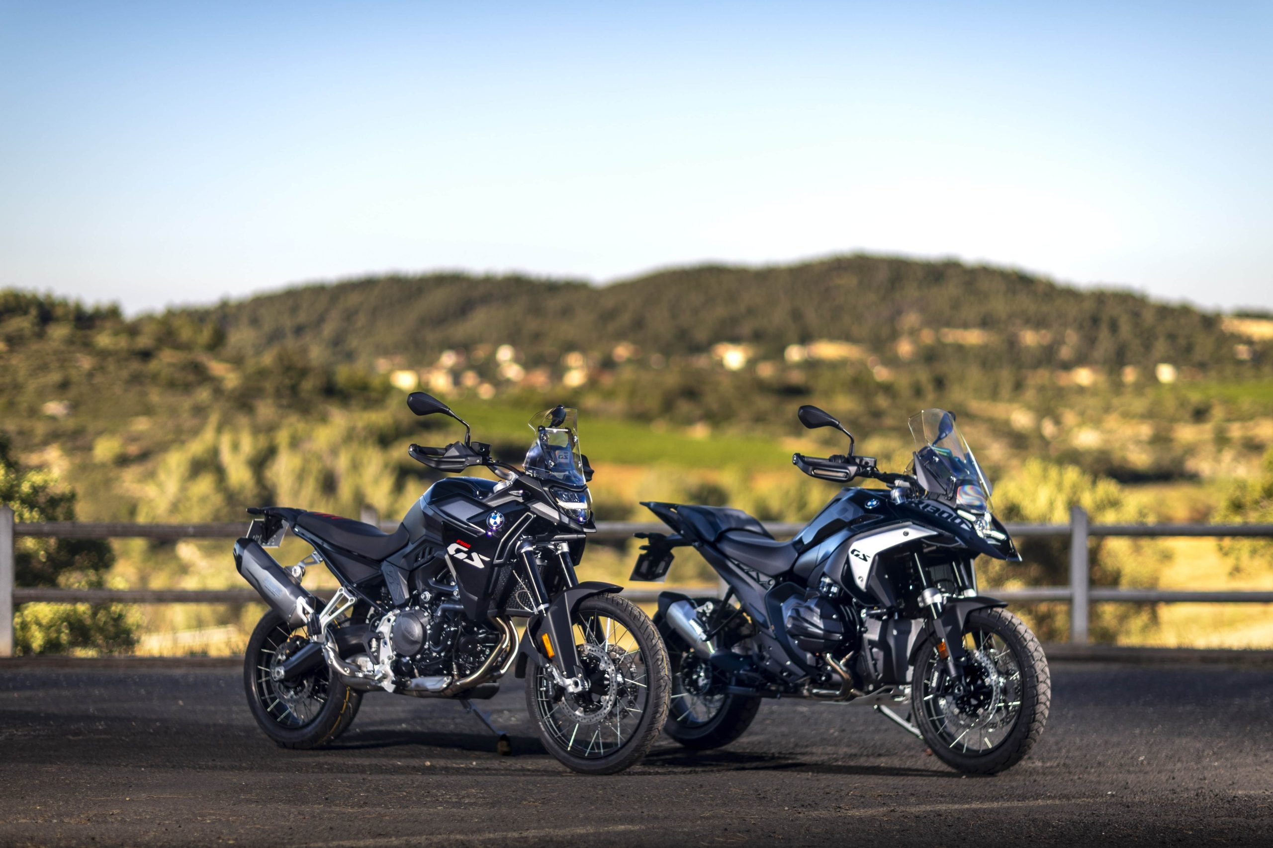 BMW GS Dark Edition: nueva piel para la trail más elegida