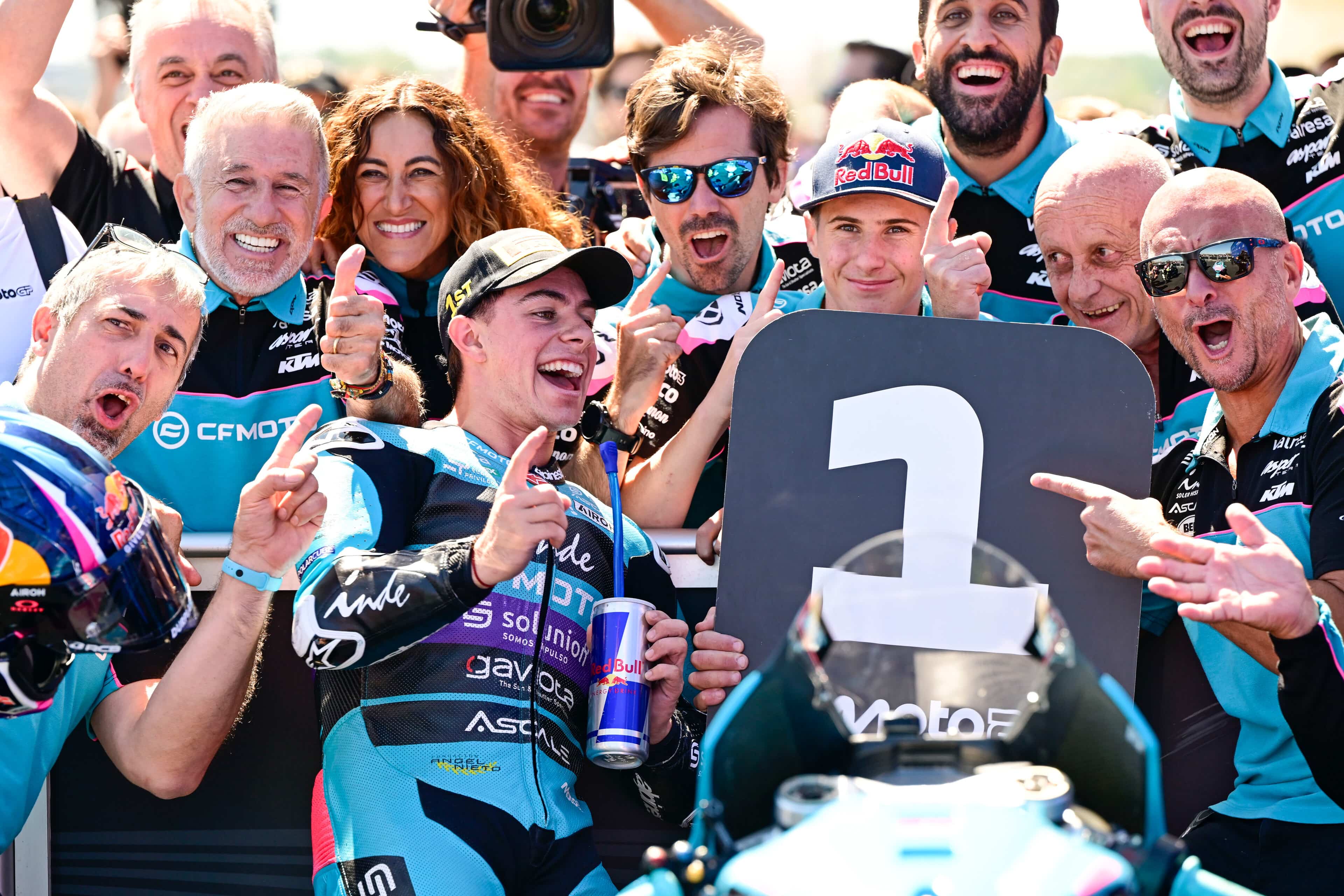 Moto2: primera victoria de David Alonso en Moto2