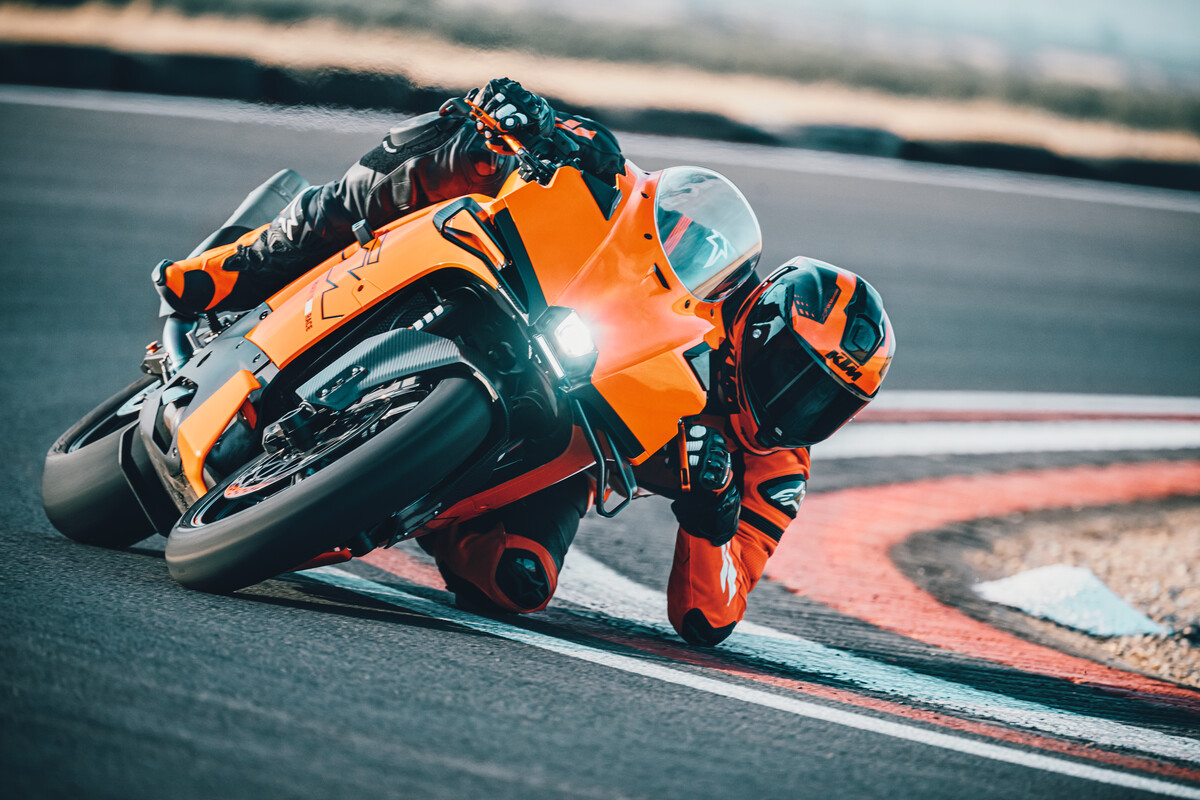 KTM publicó las fechas de llegada de sus modelos Street y Adventure