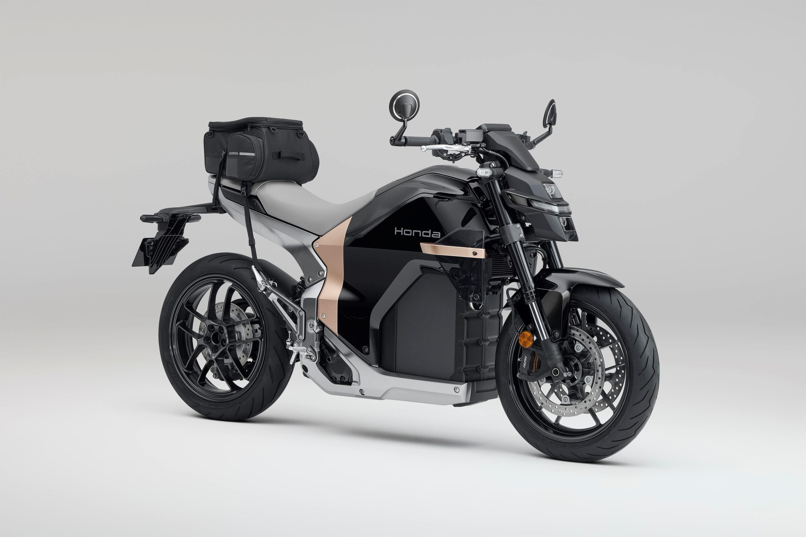 Honda WN7: nombre y detalles oficiales de la nueva naked eléctrica