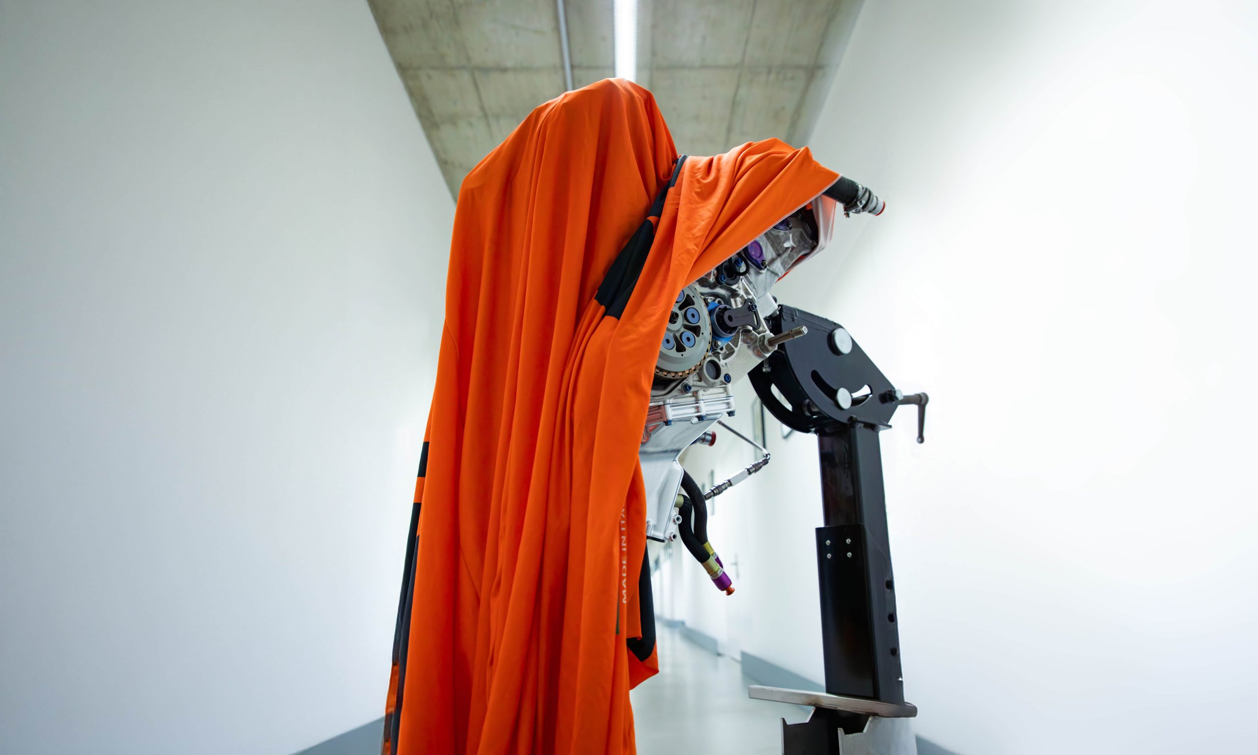 KTM inaugura su motor para MotoGP 2027